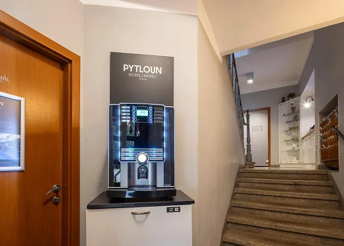 Pytloun Self Check-in Hotel 3*